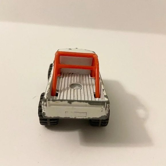 Vintage Matchbox 1981 Open Back Truck 1977 Snorkel Fire  Engine Truck Toys - Picture 5 of 12
